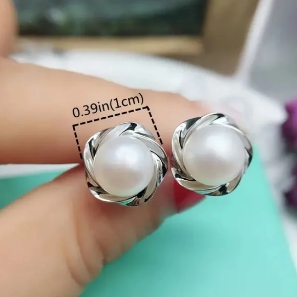 💕5/$15 Set of 4 Faux Pearl Studs, NEW - Picture 7 of 9